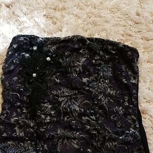 Strapless top - Picture 2 of 5